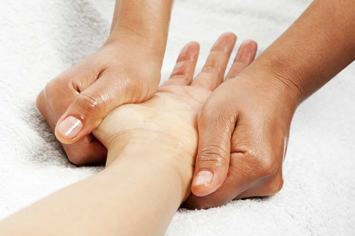 zoneterapi, helkropsmassage, sportsmassage, Lyngby