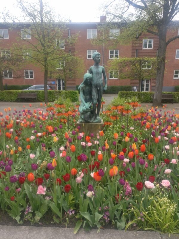 Flotte blomster på Ulrikkenborg Plads i Kgs. Lyngby